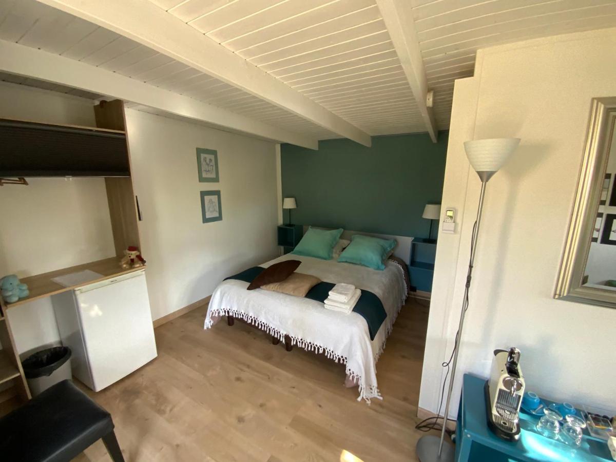 Inn 4 Bears Nîmes Kültér fotó