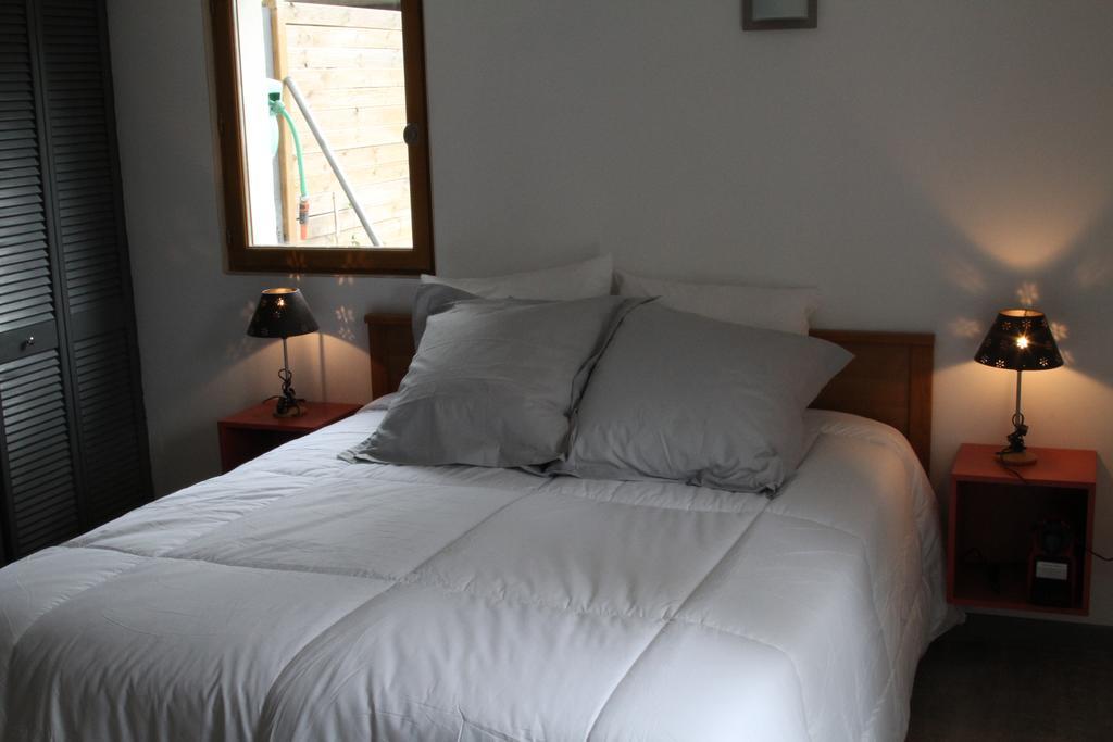 Inn 4 Bears Nîmes Kültér fotó