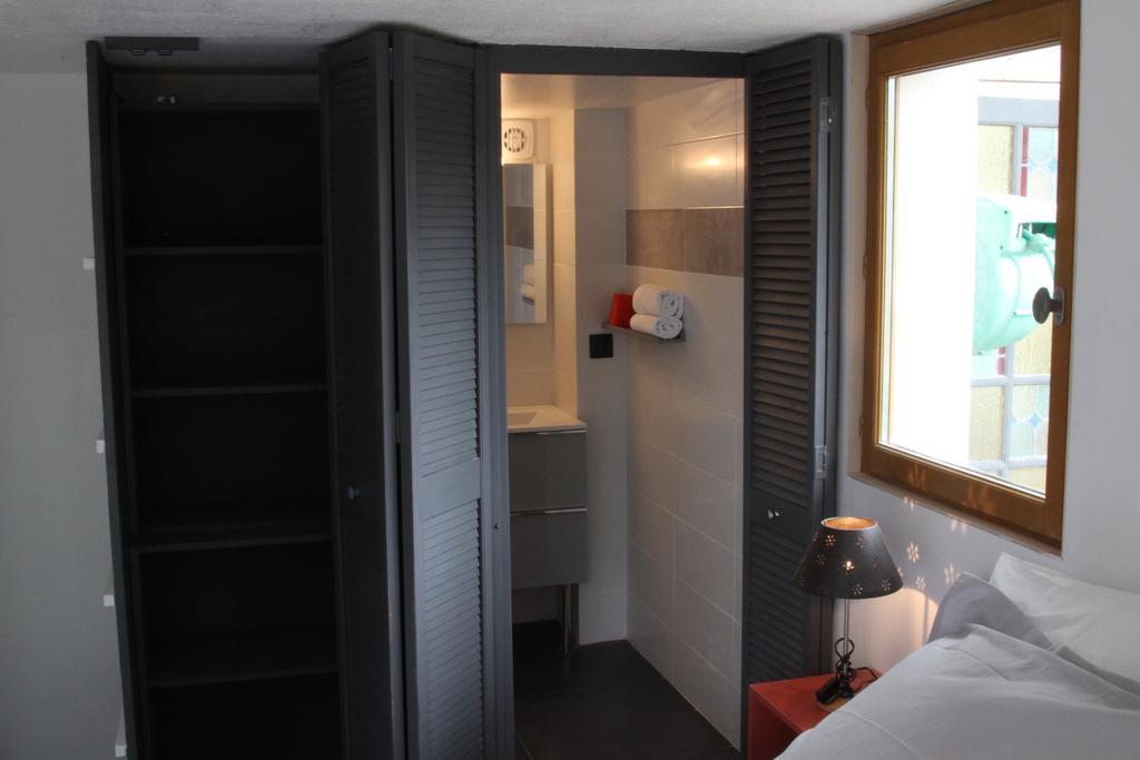 Inn 4 Bears Nîmes Kültér fotó